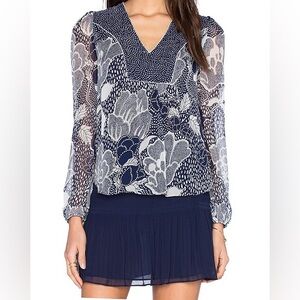 Diane Von Furstenberg Maslyn Navy &‎ White Silk Top sz 4